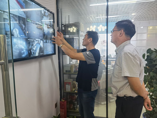 畅森体育运动木地板车间 畅森体育运动木地板车间